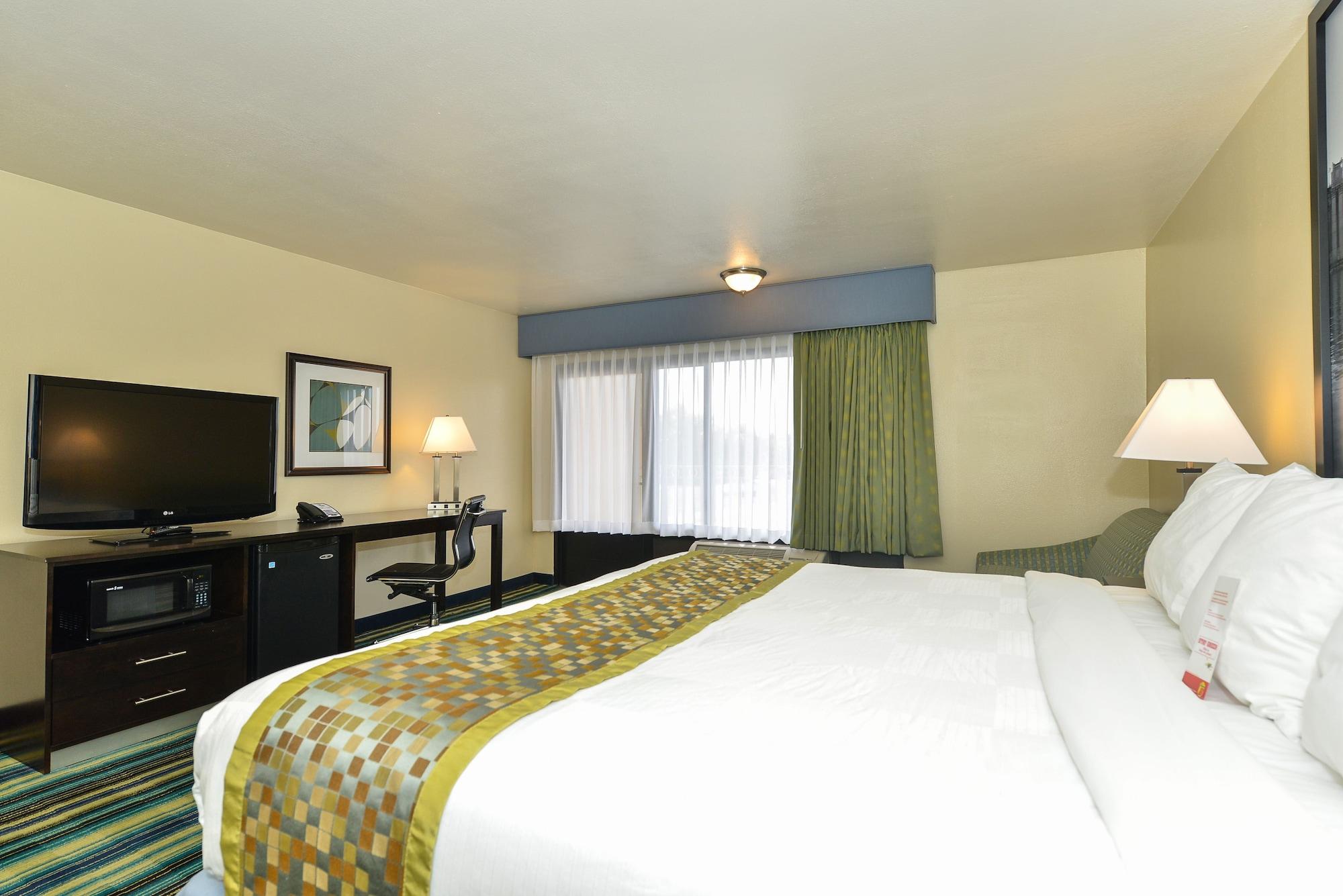 Super 8 By Wyndham Vallejo/Napa Valley Exterior photo
